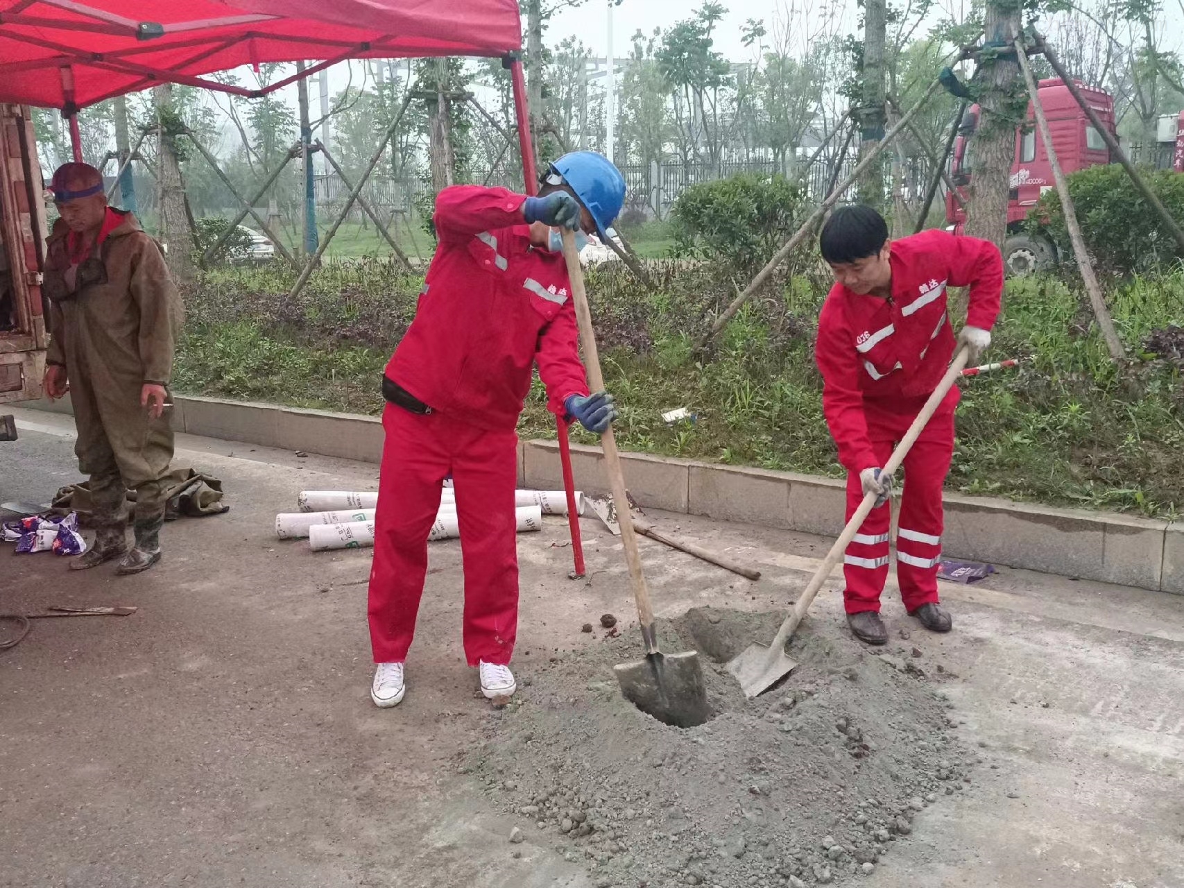 雨花管道疏通哪家好】及时进行市政管道清淤